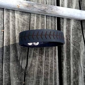 New Rustic Cuff Black Leather Baseball Stitching Bracelet